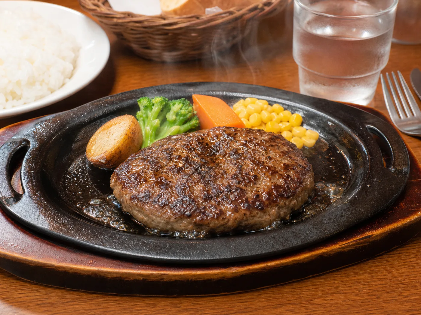 長く待つ価値を食事の量感から考えるためのTripCap記事写真